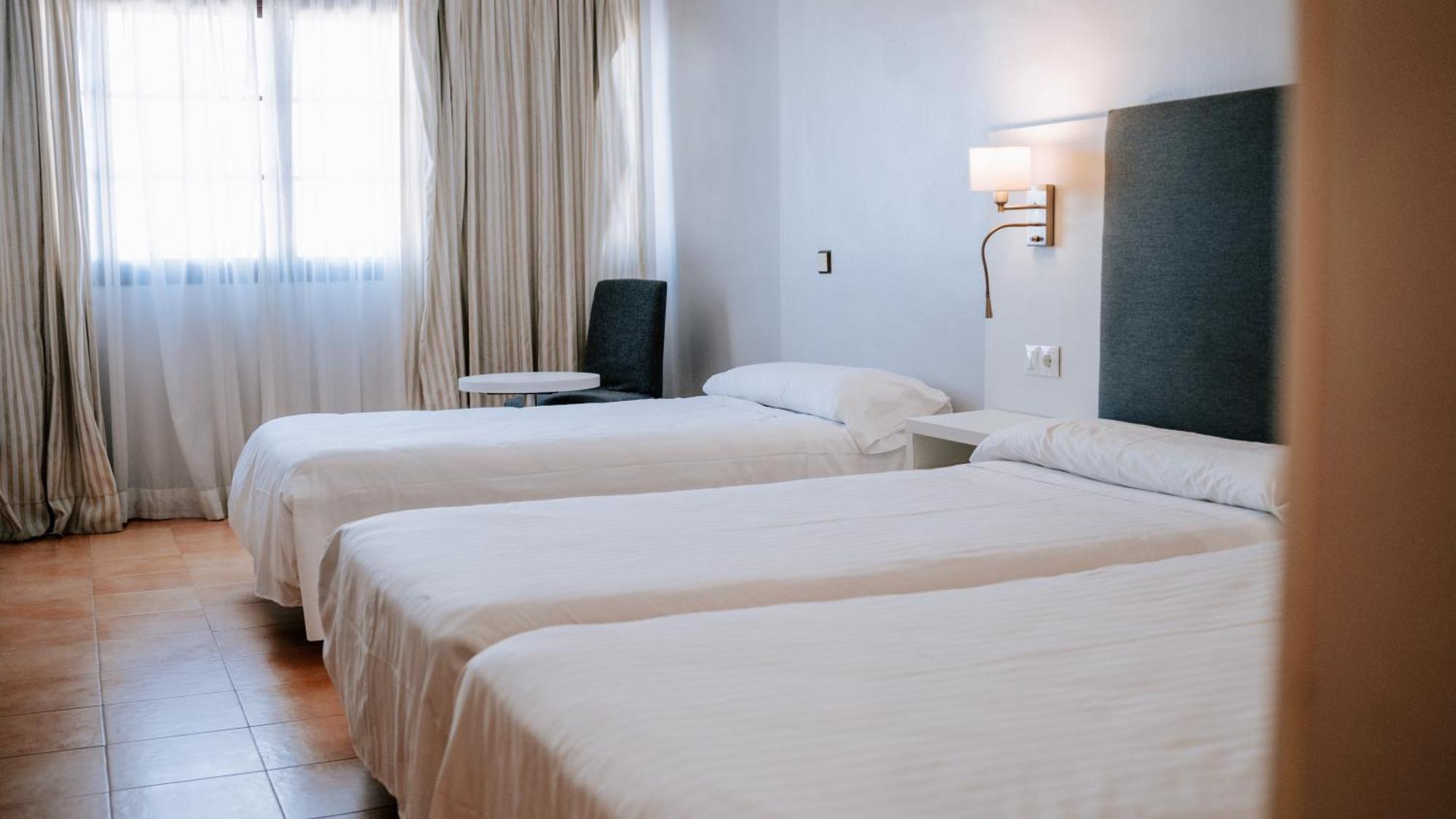 Hotel Bahia Sur Сан Фернандо Экстерьер фото